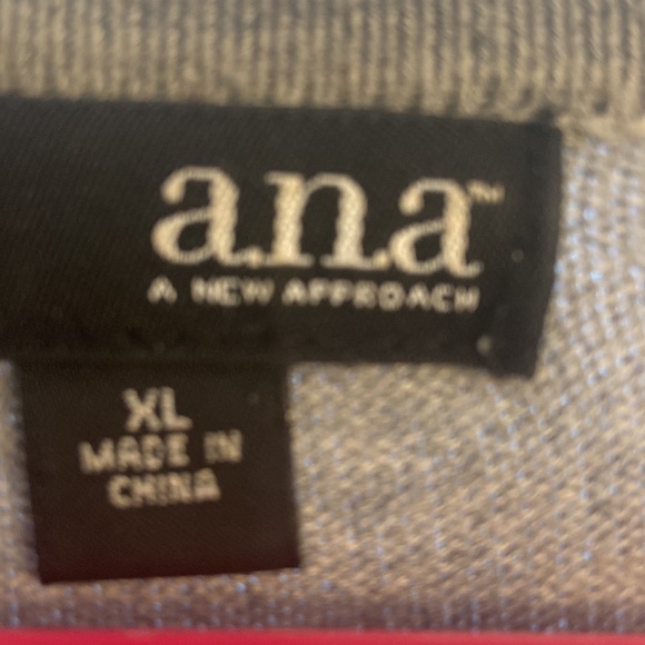 Sweater - Picture 2 of 3